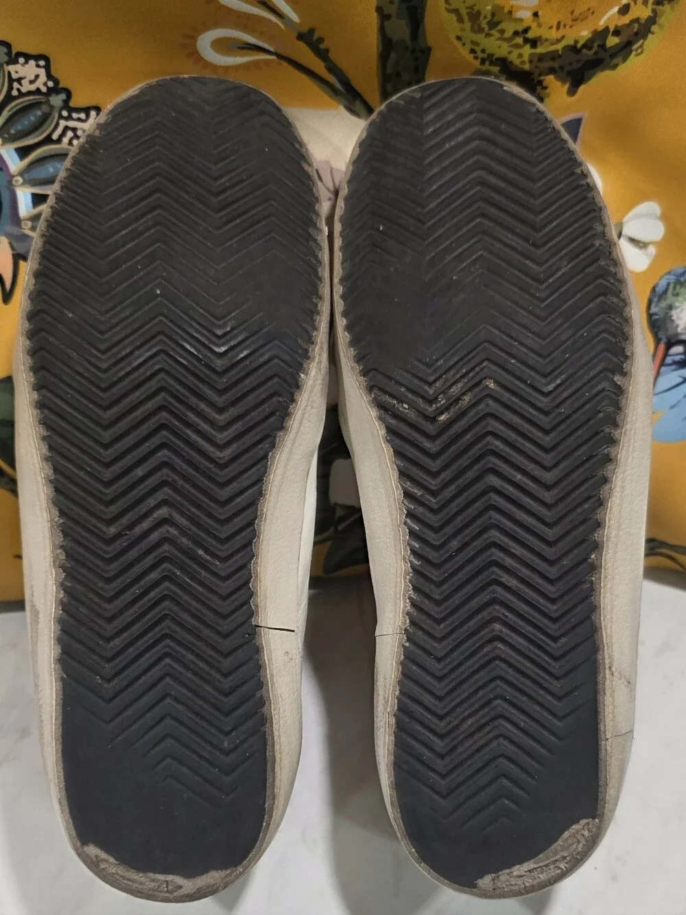 Golden Goose White Leather Sneakers with Leopard Toe and Black Star
